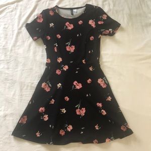 A line black and pink flower dress